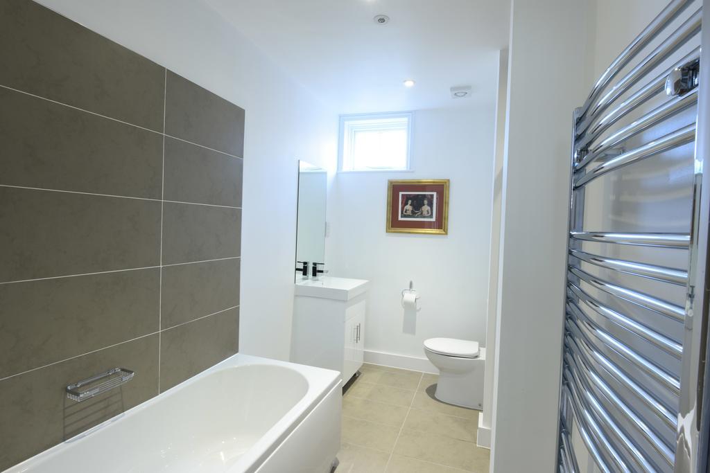 Woodstock Suites Charlton  Esterno foto